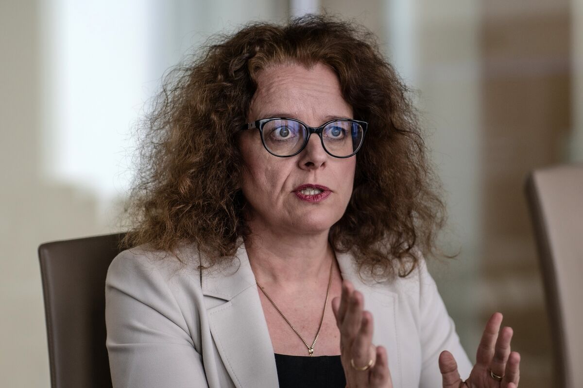 🟪"Isabel Schnabel: L'euro pronto a brillare nel panorama globale"