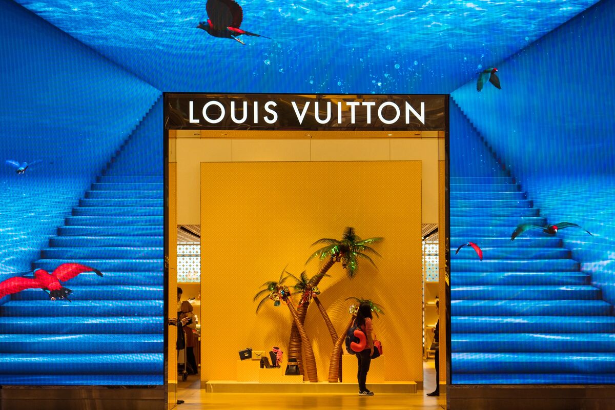 LVMH rally lifts value to record high