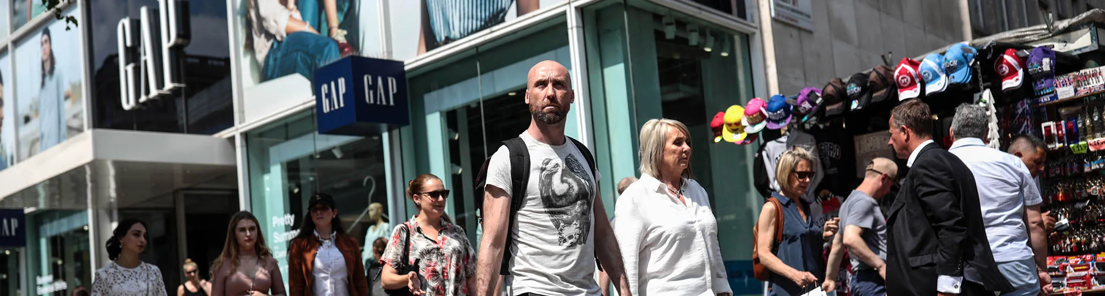 1497227282_uk retail lede