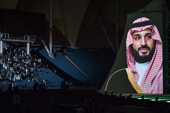 World’s Biggest IPO Tests Saudis’ Faith in Their Crown Prince