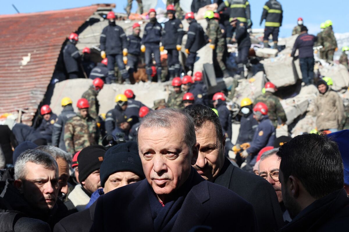 Erdogan Owes Turkey’s Earthquake Victims An Explanation - Bloomberg