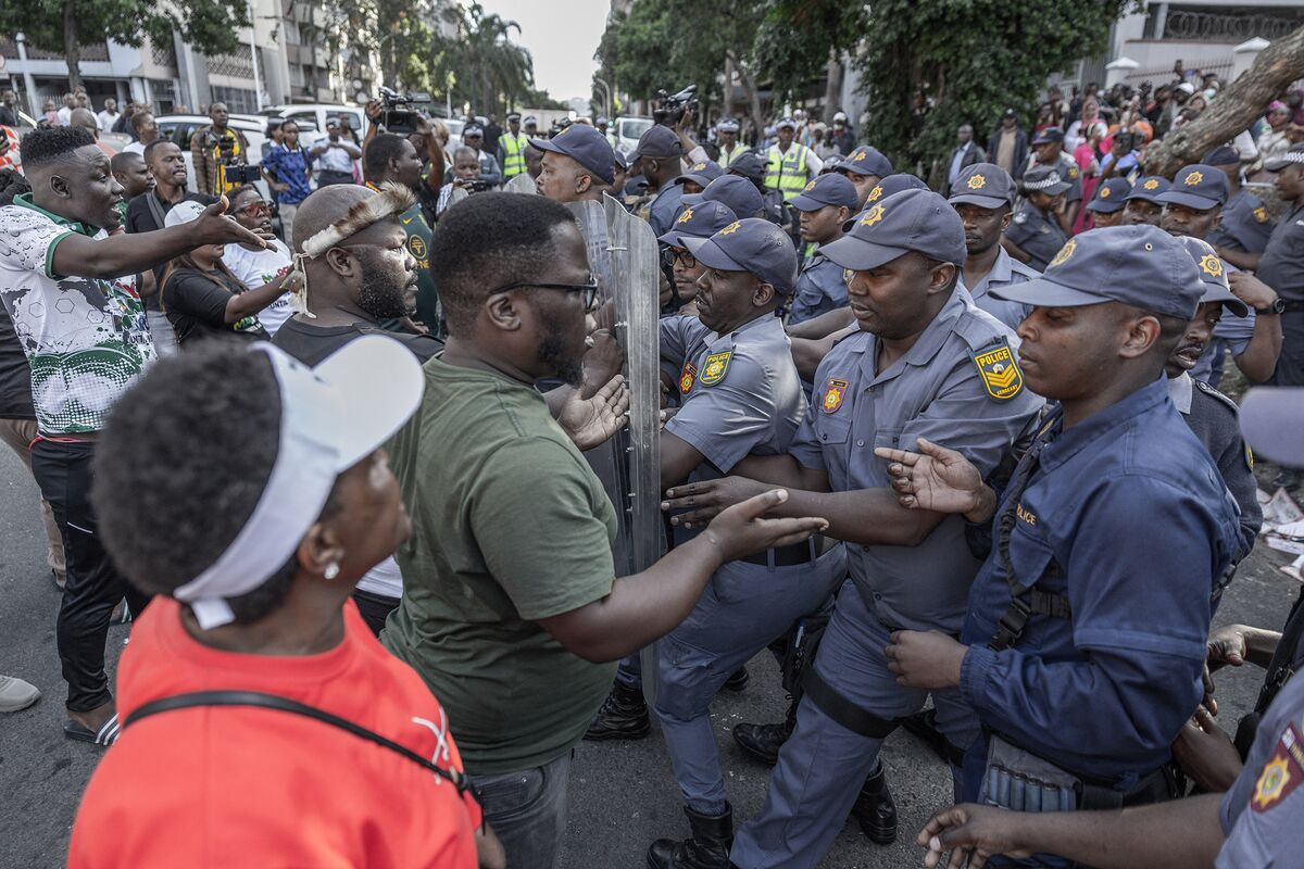 Southern African Development Community Leaders Agree to Strengthen Regional Integration