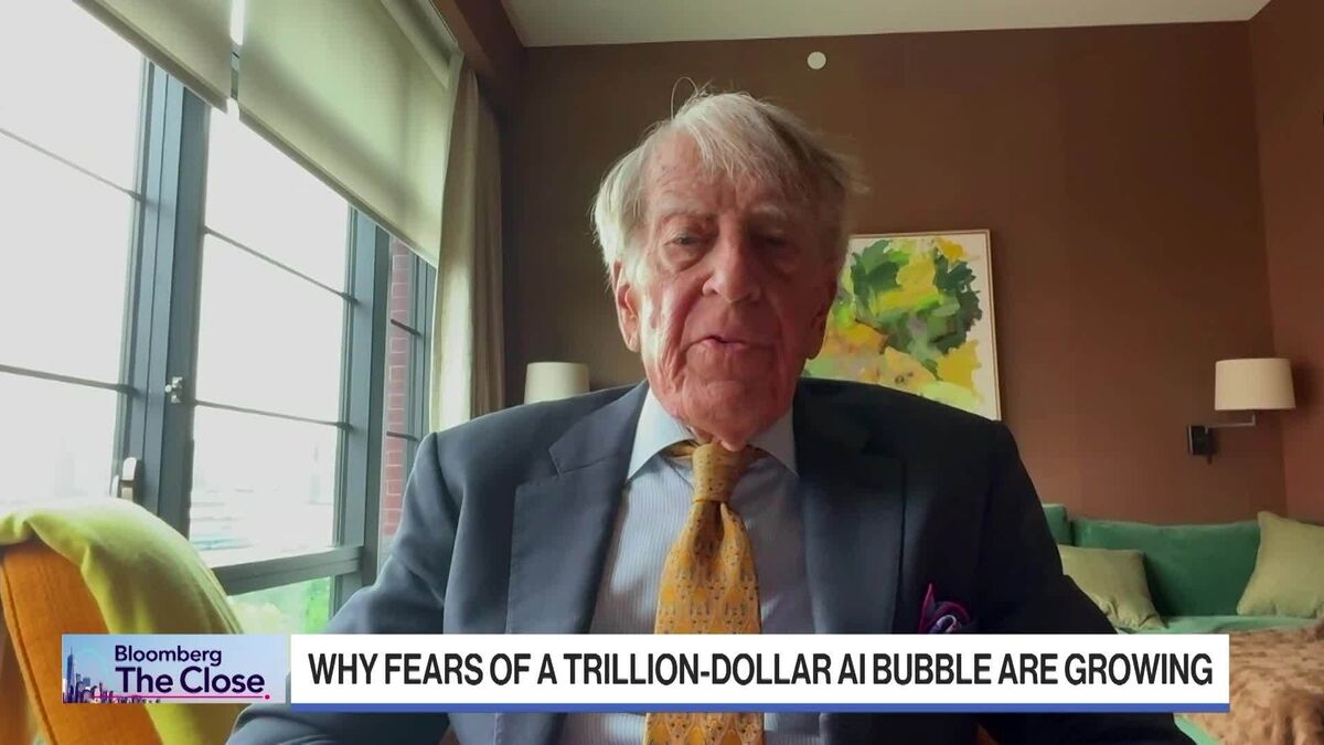 Roger Altman Says Inflation Isn’t a ‘Threatening Factor’