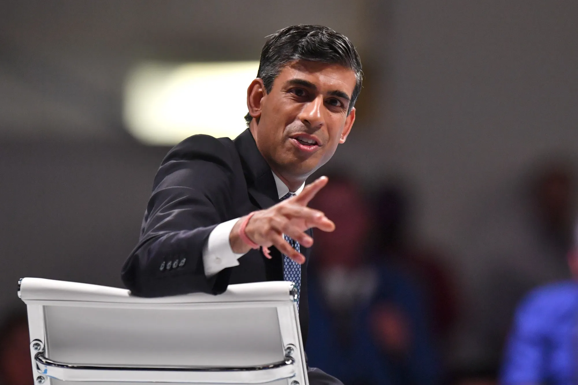 Rishi Sunak, former UK chancellor of the exchequer, answers questions from party members in the audience during the first Conservative Party leadership hustings in Leeds, UK, on Thursday, July 28, 2022.&nbsp;