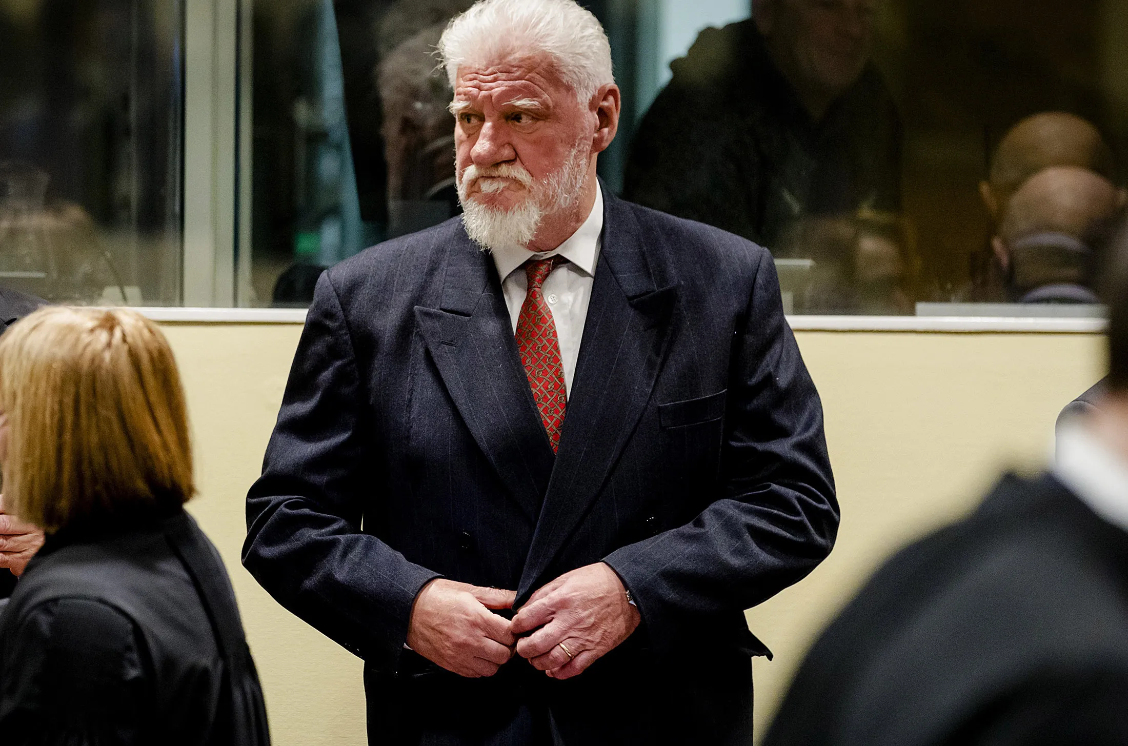 Convicted War Criminal Kills Himself With Poison at UN Court - Bloomberg