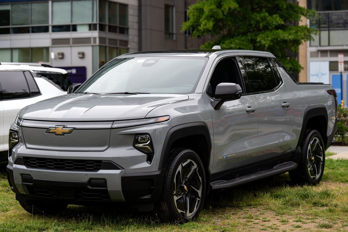 GM Just Delivered $1.6 Billion in Bad News for EV Makers