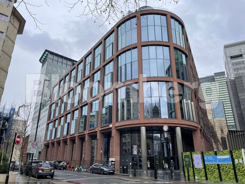 Russia’s Gas Giant Shunned by British Energy Firms and Landlord