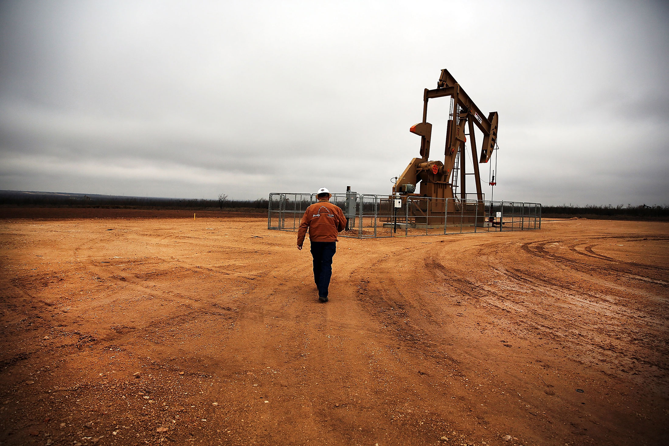 An oil well in the Permian Basin on Feb. 5, 2015 in Garden City, Texas. (Photo by Spencer Platt/Getty Images)
