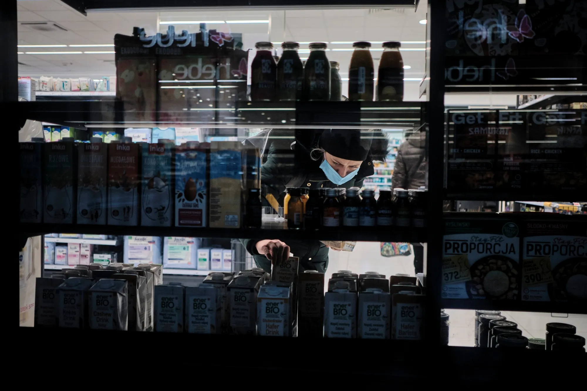 General Economy Ahead of Poland's GDP Figures as Central Bank Candidate Warns of 'Modern Stagflation'