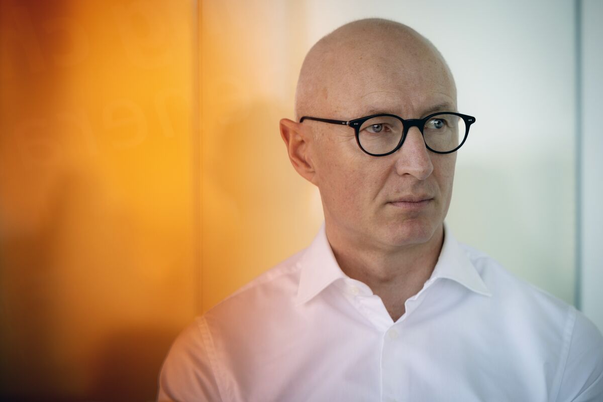 🟪"Novo Nordisk: Licenziato il CEO Lars Fruergaard Jorgensen in un contesto di crescente concorrenza per Wegovy"
