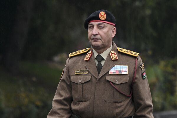Turkish Chief of General Staff General Bayraktaroglu welcomes Libyan chief of general staff in Ankara