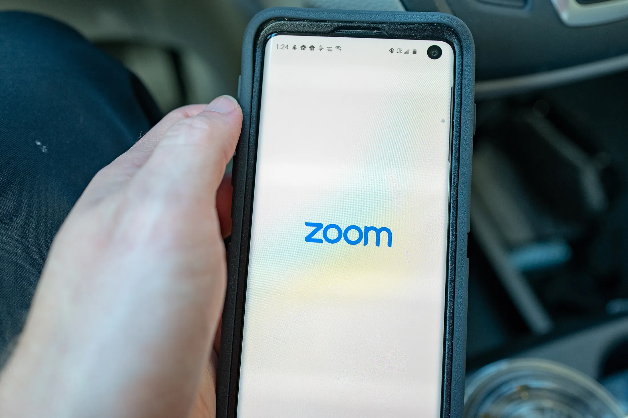 Zoom Video ($ZM) Name Confusion Leads to Halt of ZOOM Shares - Bloomberg