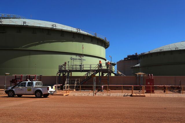 Fire water tanks at Chevron's Gorgon LNG and CCS Facility
