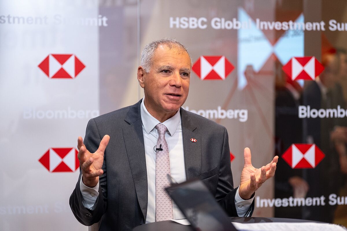 bloomberg.com - Rick Green - Banks Brace for AI-Driven Staff Cuts and European Mergers