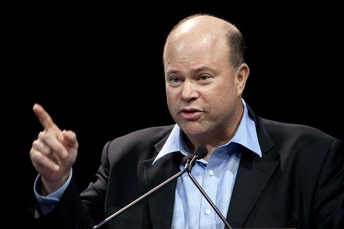 Appaloosa’s David Tepper Bullish on Stocks as U.S. Grows 3%