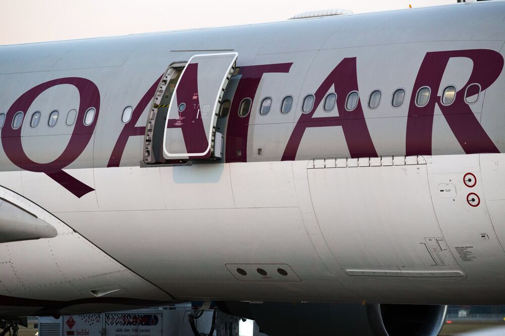 qatar airways one world