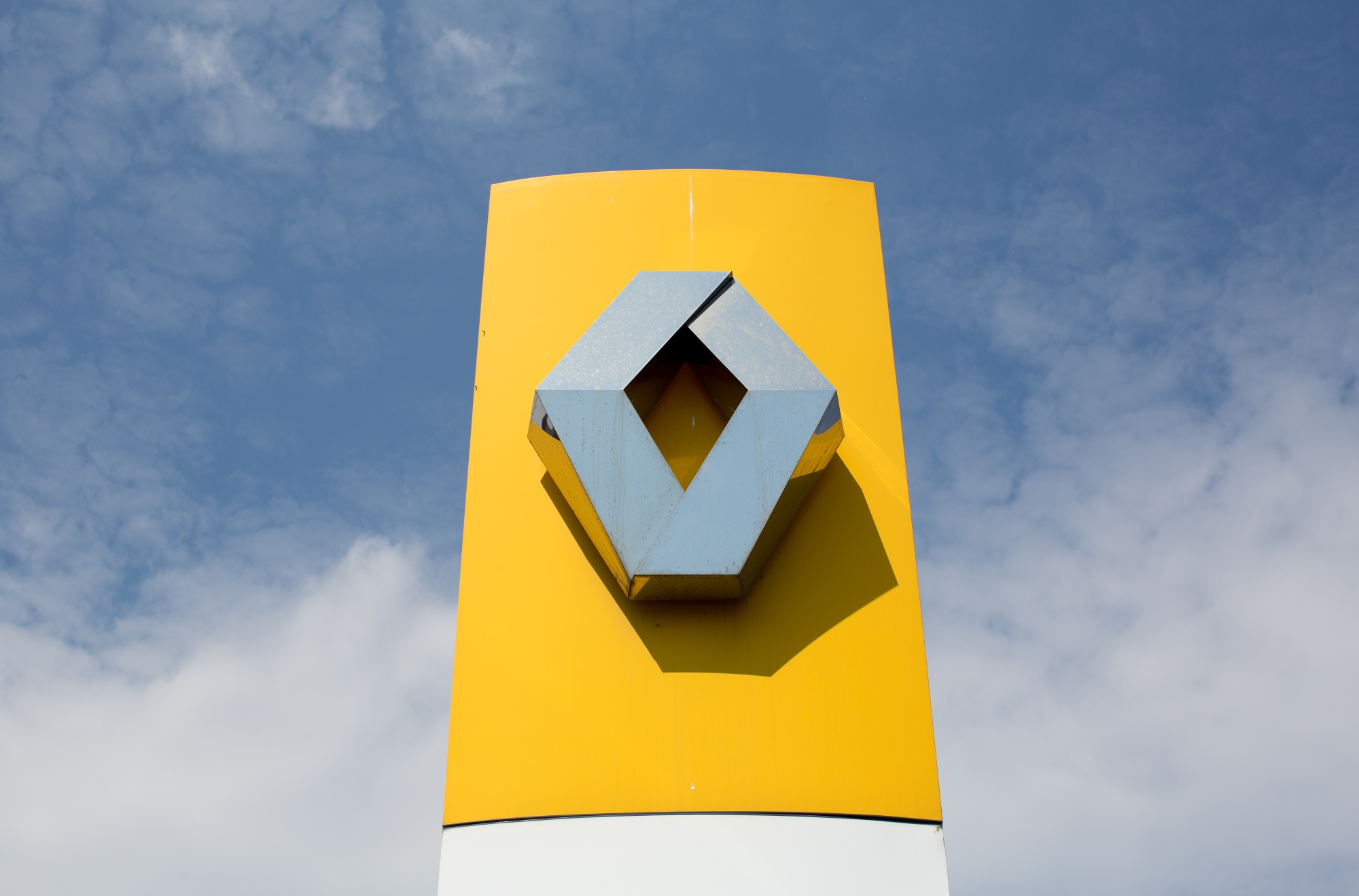 A logo sits on display outside the Renault SA automobile assembly plant in Moscow, Russia, on Tuesday, May 28, 2019. A prospective deal proposed by Fiat Chrysler Automobiles NV to merge with Renault could create the world's third-biggest carmaker.