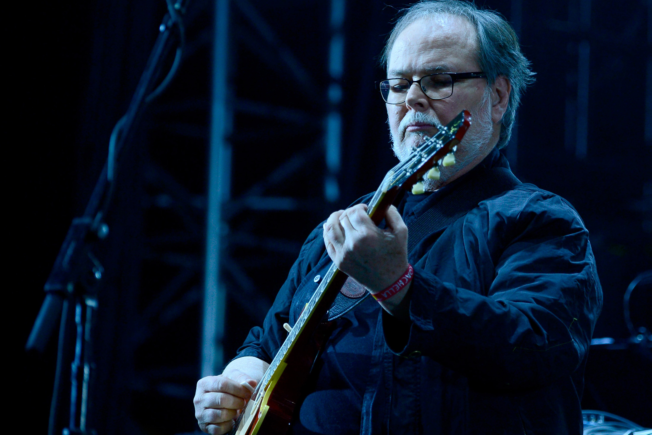 Steely Dan Co-Founder, Guitarist, Walter Becker Dies at 67 - Bloomberg