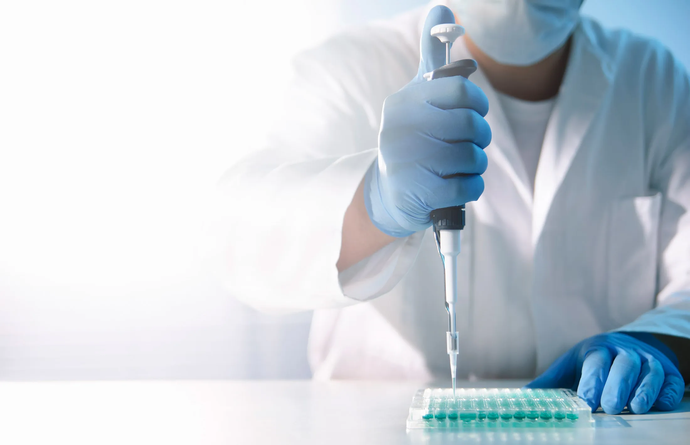 1475614003_generic-lab