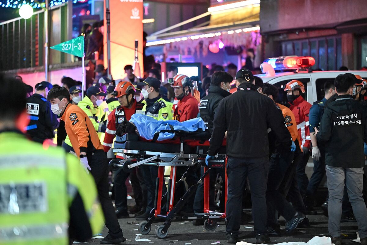 Seoul Party Leaves 50 People With Cardiac Arrest: Yonhap thumbnail