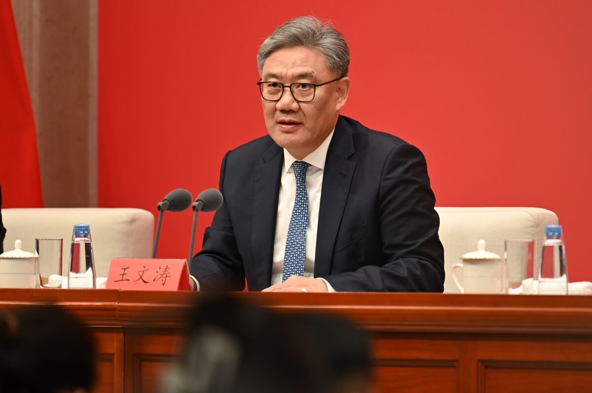 China Commerce Minister Says US and China Can Find Solutions