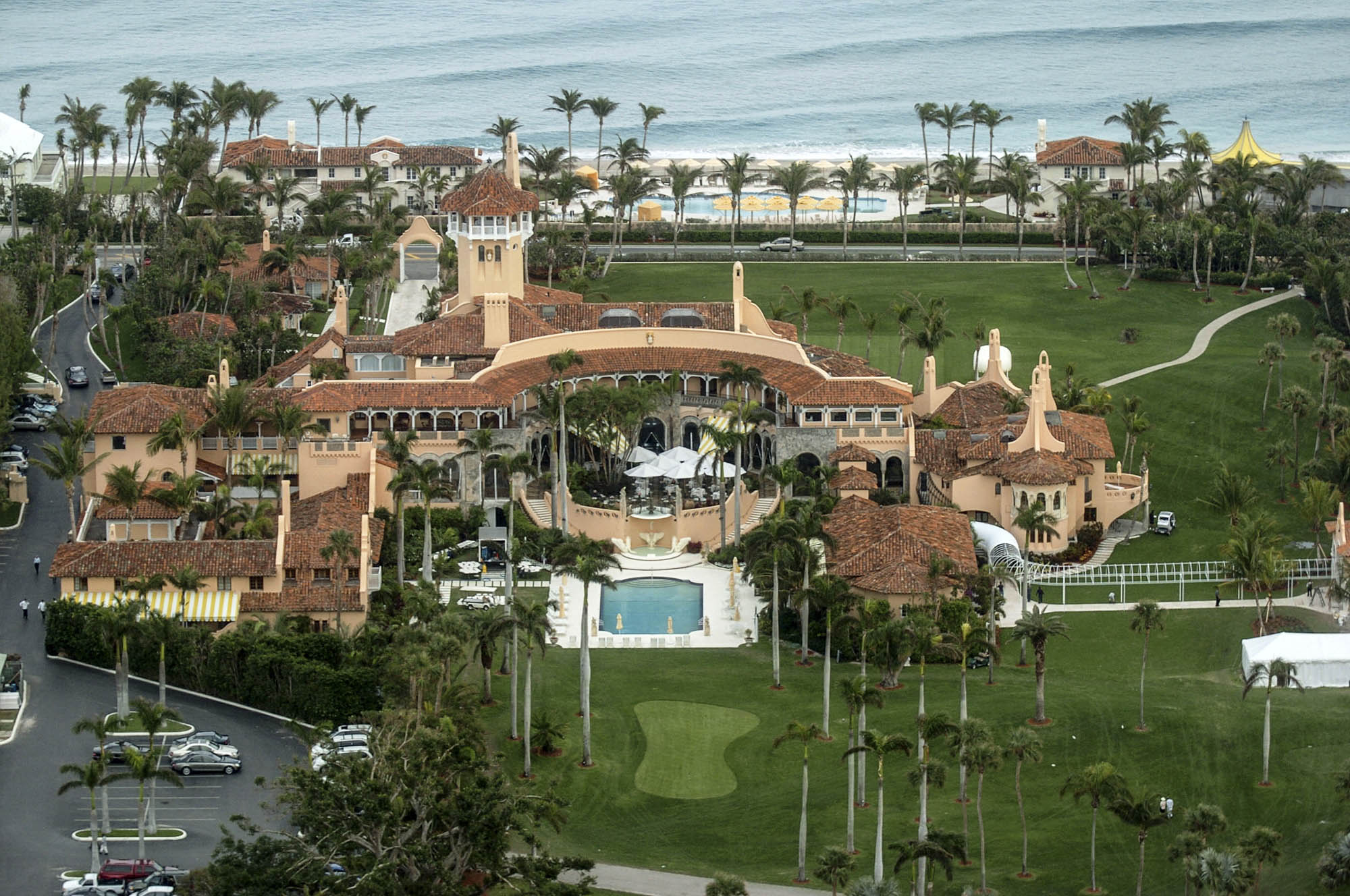 Trump's ‘Winter White House’ MaraLago Showcased on State Department