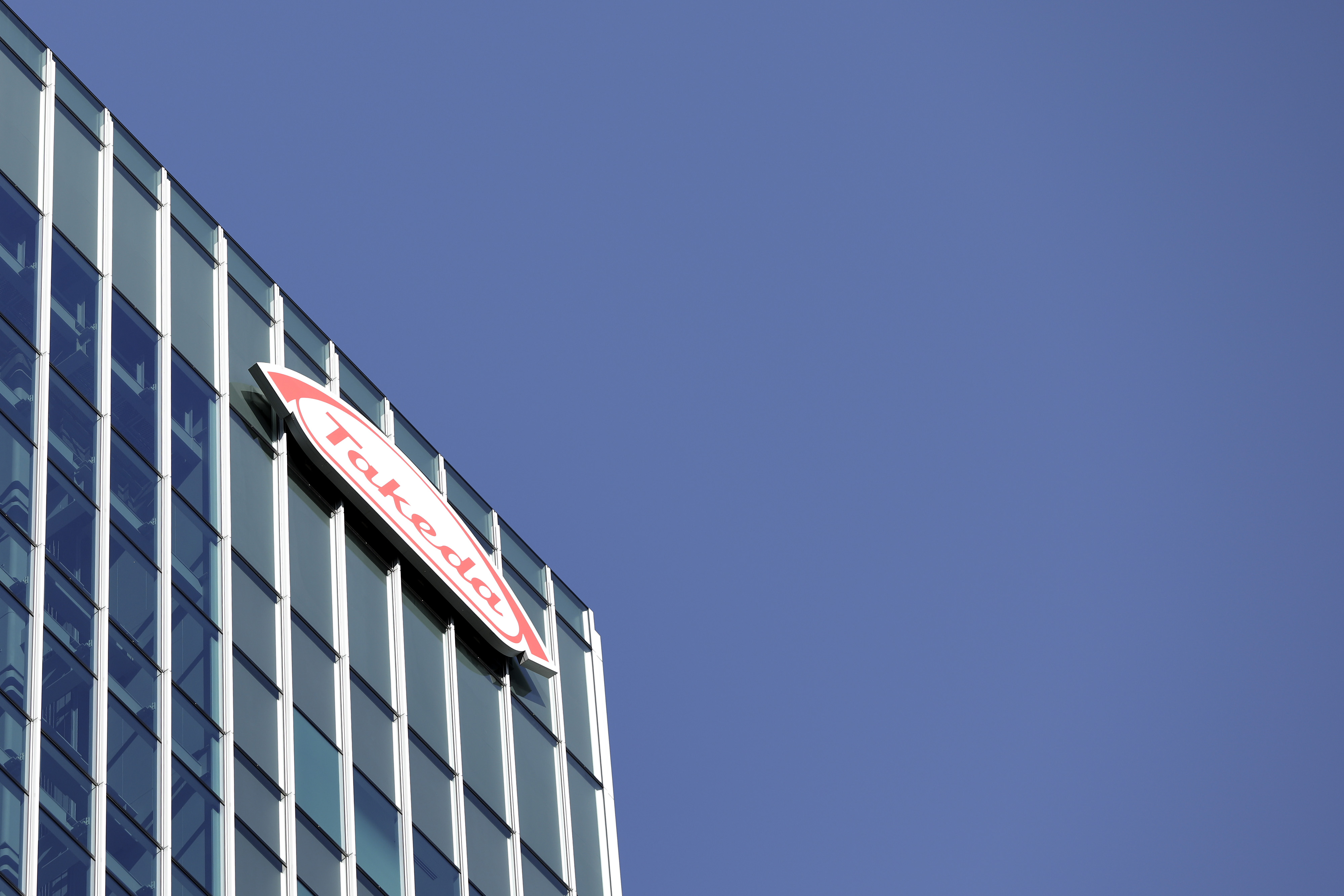 Takeda Unveils 100 Billion Yen Buyback, First Since 2008 - Bloomberg