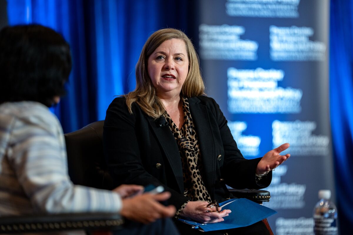 Bowman Says Fed Should Move to Smallest Possible Balance Sheet