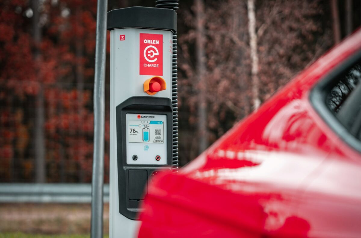 bloomberg.com - Maciej Martewicz - Orlen Seeks to Quick Charge Europe's Fastest-Growing EV Market