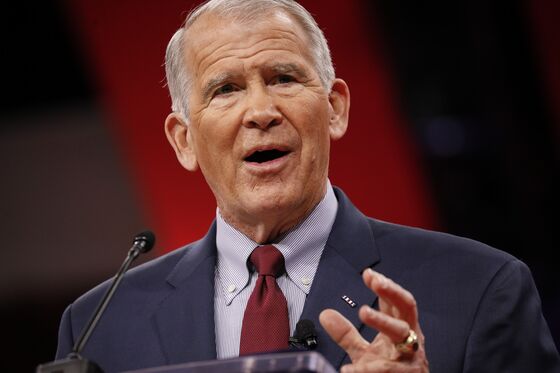 NRA Doesn’t Have to Pay Oliver North Legal Bills, Judge Says