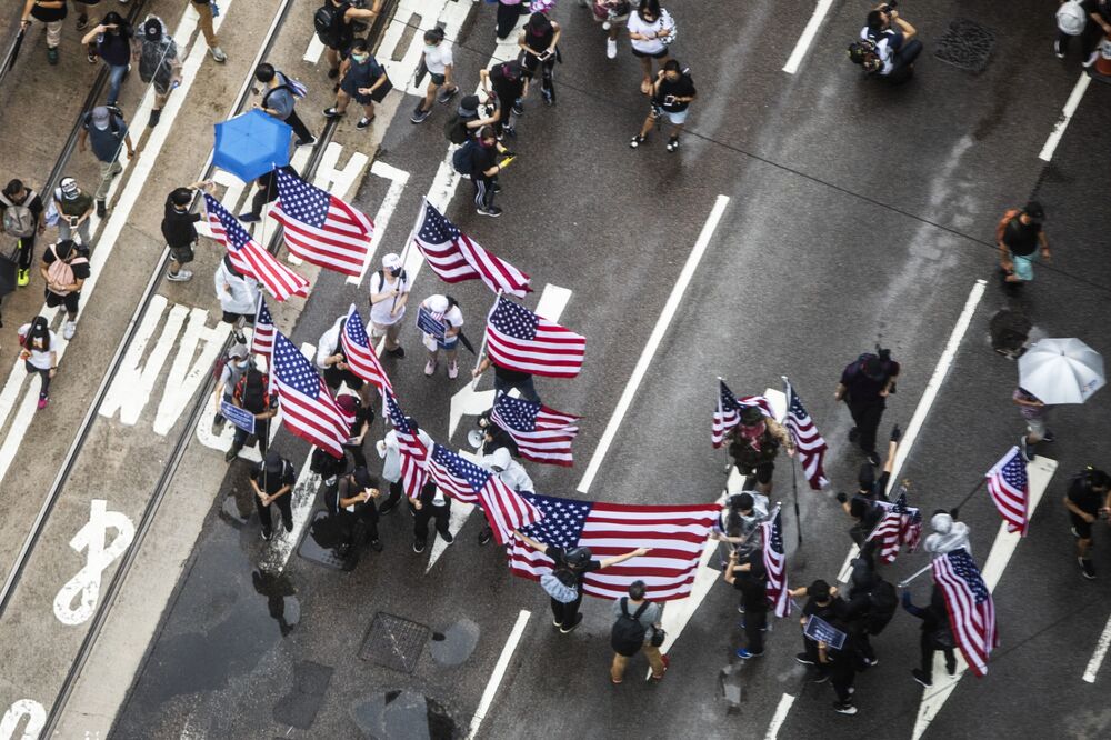 Annex Hong Kong: Protesters Wave U.S. Flags, Urge Trump to Take Action 1000x-1