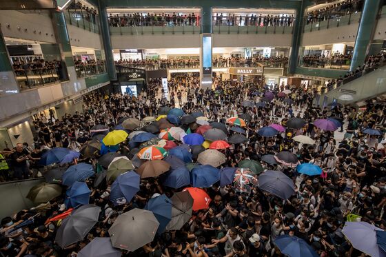 Hong Kong Protests May Hit Retail Rents as Shoppers Avoid City