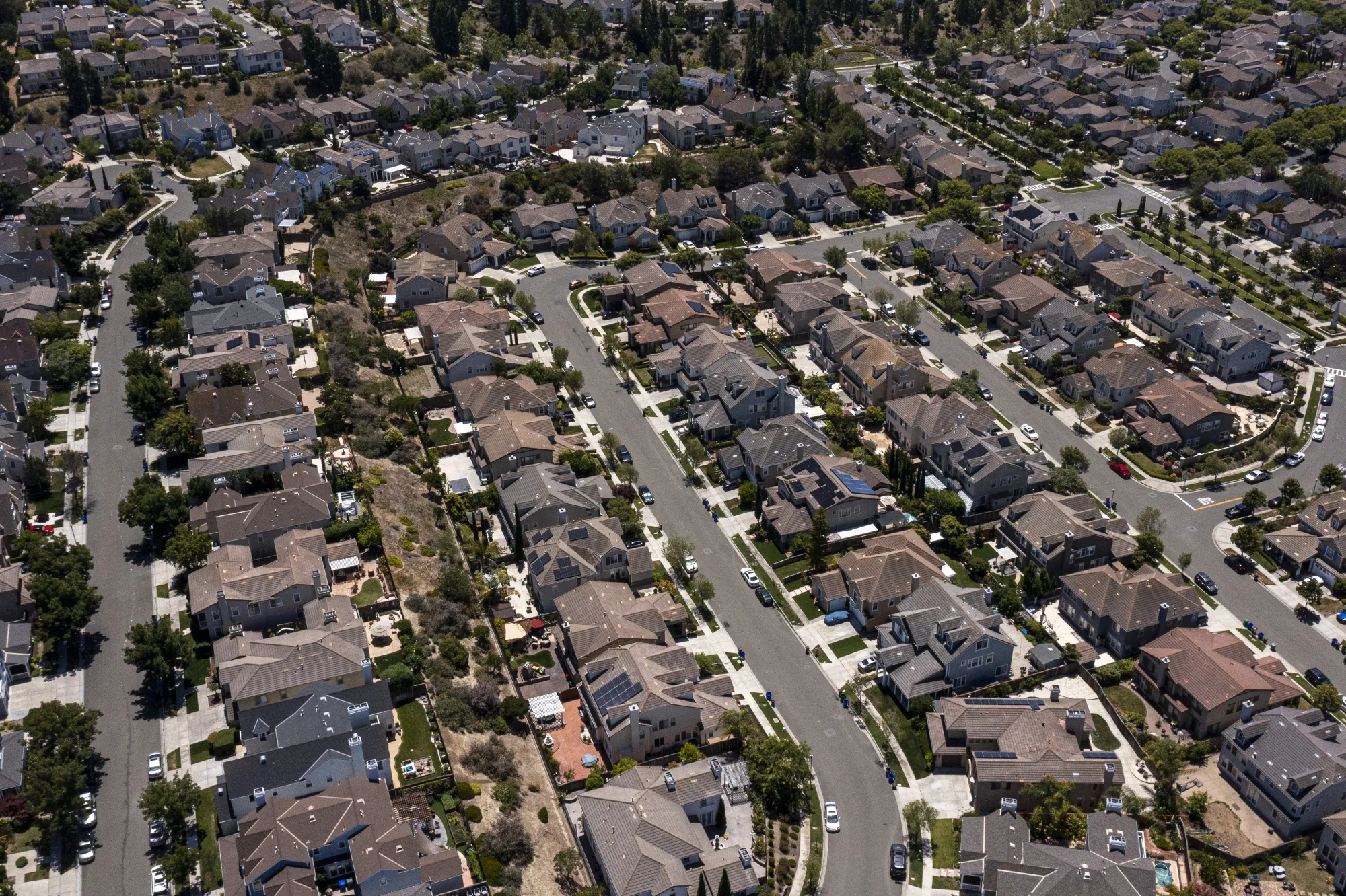 Residential Real Estate As Property Values Fall Across US