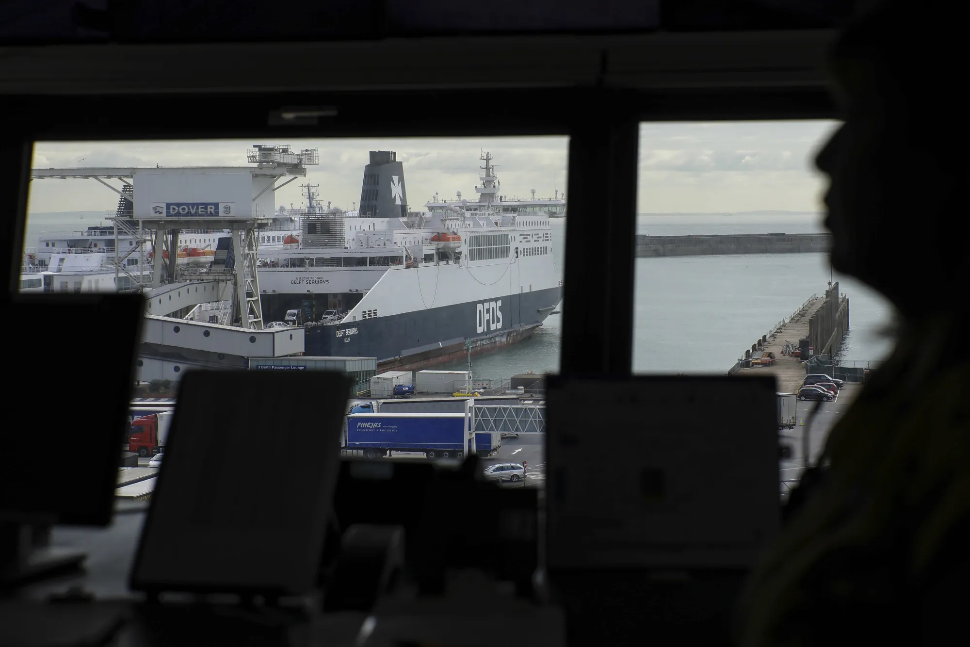 U.K. Port of Dover Says It’s 100% Ready for No-Deal Brexit