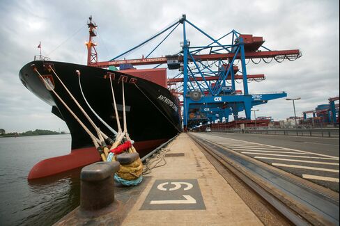 Panamax container ship