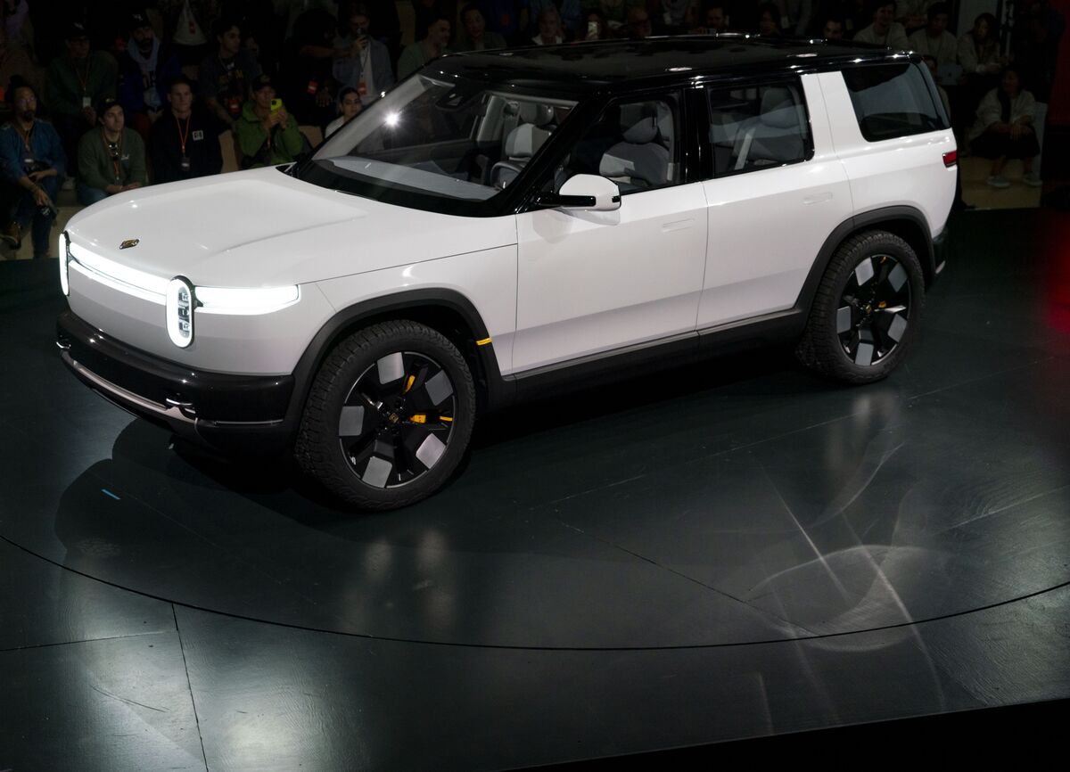 Rivian Plans Redesigned R2 SUV Doors Following Tesla Safety Concerns