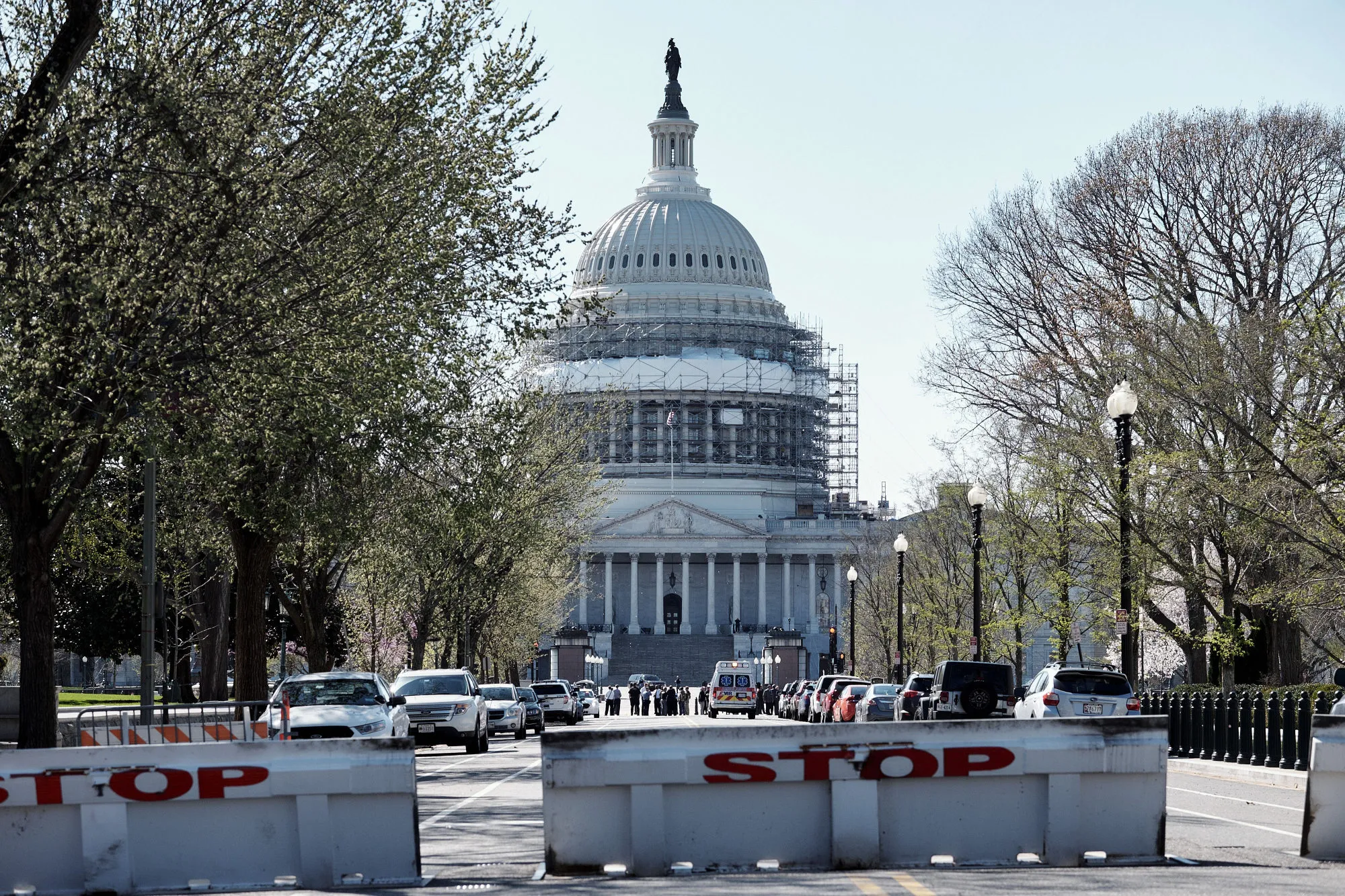 U.S. Capitol Police lock down the Capitol building after shots were fired at the visitor's center in Washington on Monday, March 28, 2016. A shooter was taken into custody, according to Capitol officials, and the White House was briefly locked down.
