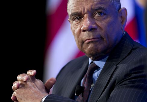 American Express CEO Kenneth Chenault Speaks At The Economic Club of Washington