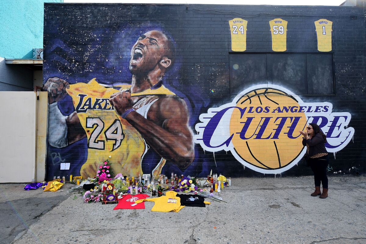 Eagles Add Amazing Kobe Bryant Mural to Practice Facility