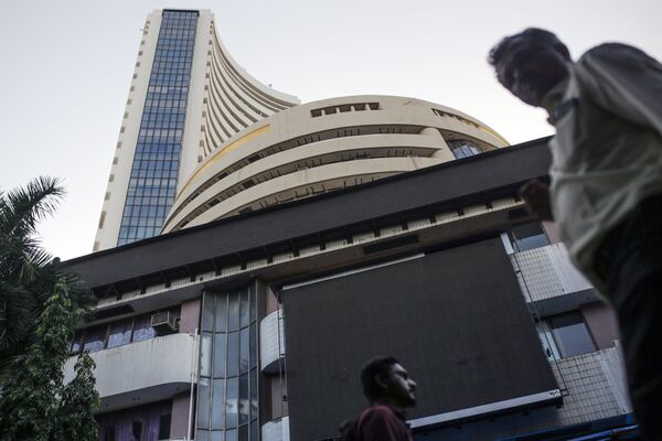 India Derivatives Boom Helps Bourse?s Stock Trounce Global Peers