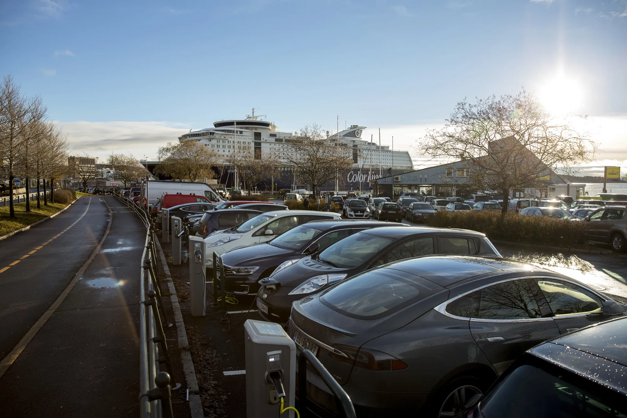 Electric vehicles&nbsp;parked&nbsp;at Frognerkilen in Oslo, Norway.&nbsp;