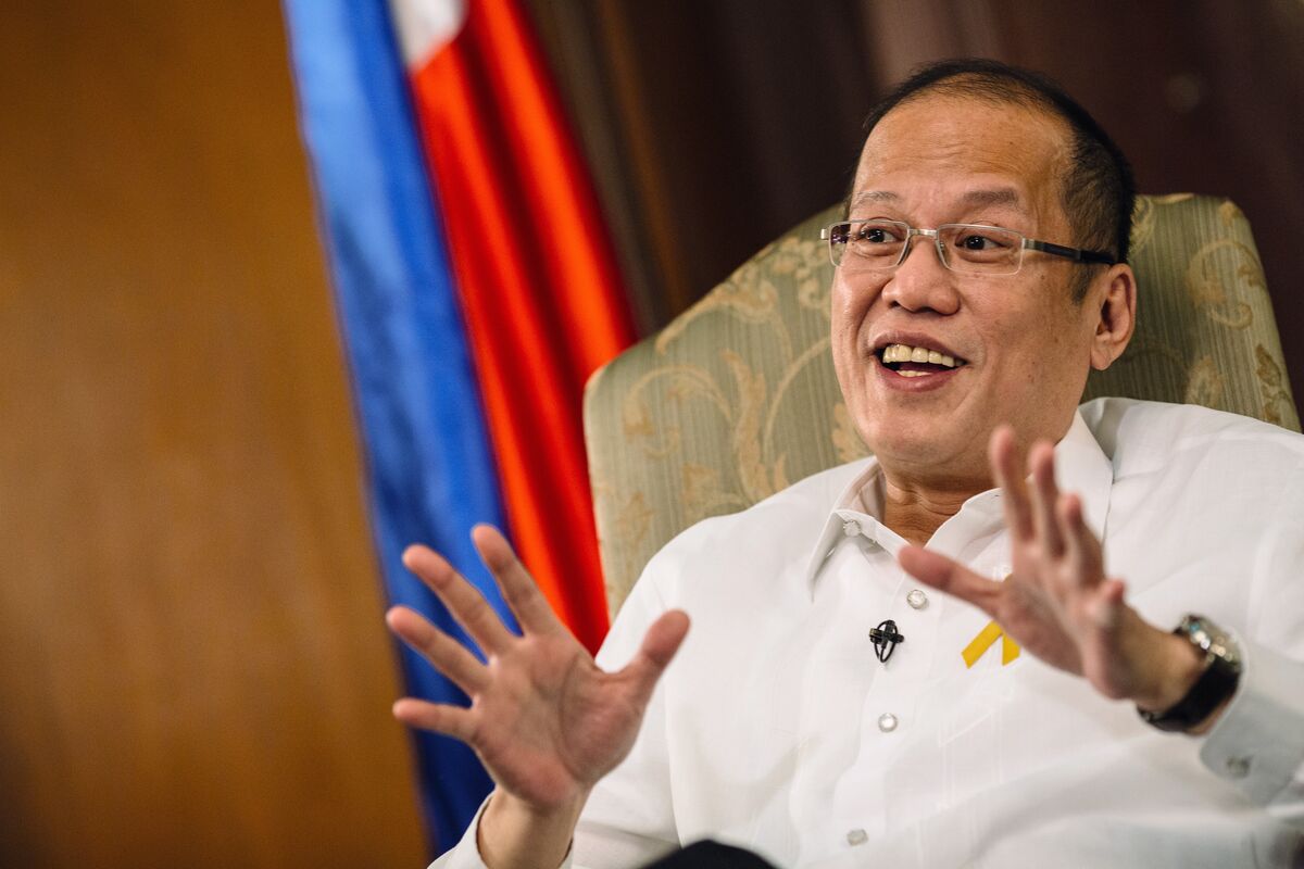 Philippines' Aquino Must Start Thinking Legacy - Bloomberg