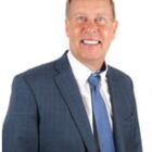 Headshot of Dr David M Kendall