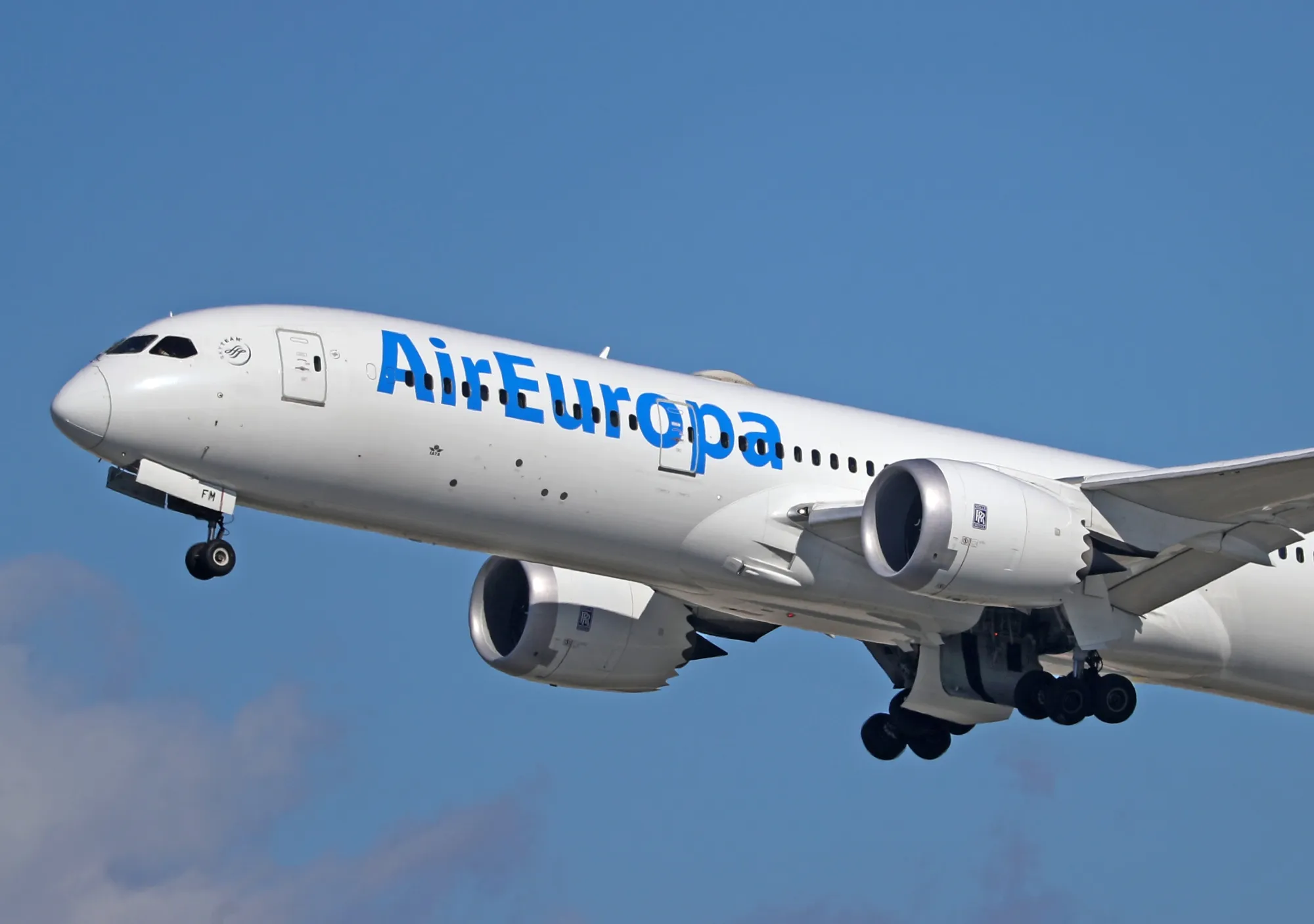 A Boeing 787-9 Dreamliner, operated by Air Europa.