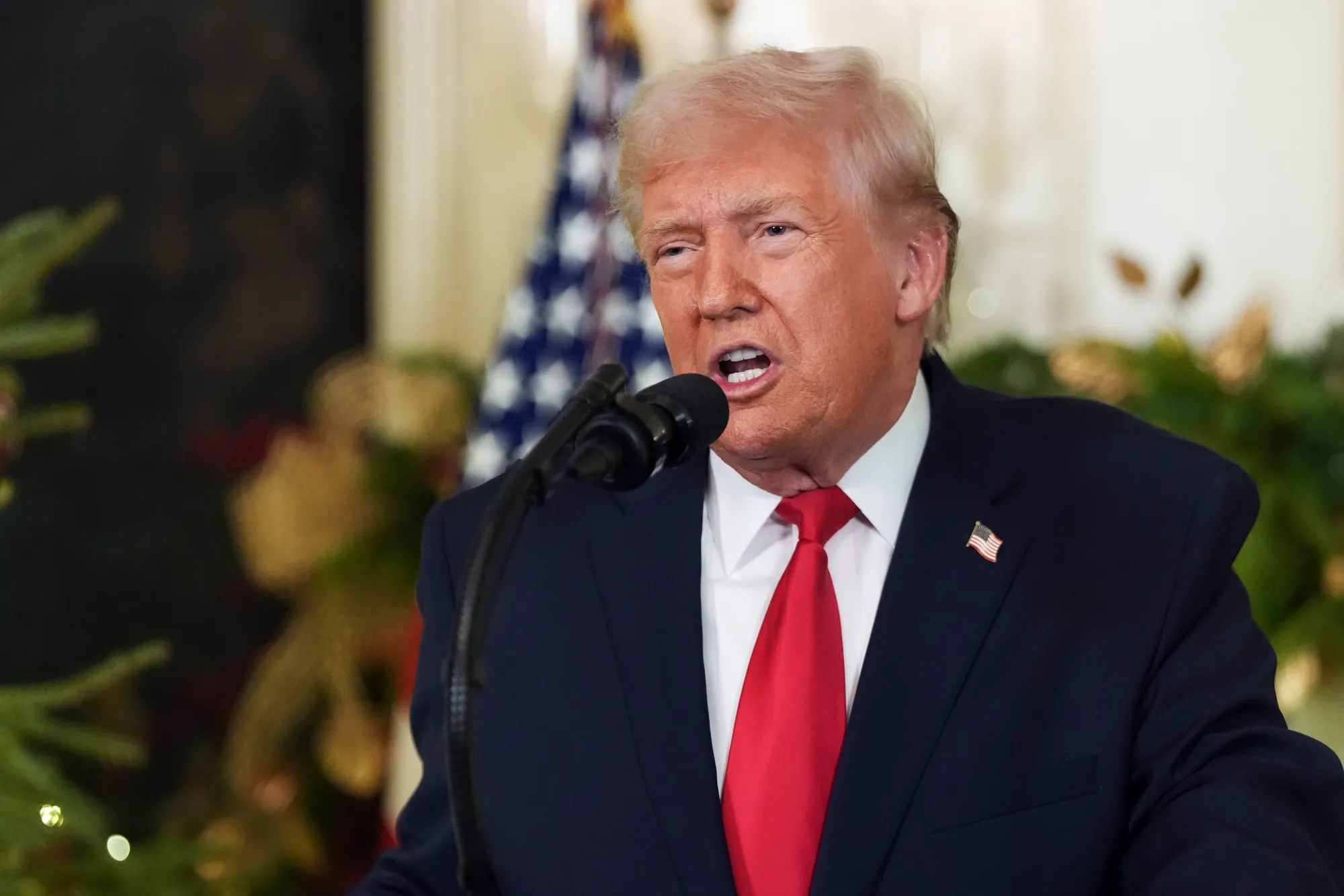 トランプ大統領、生活苦巡る懸念緩和に努める－政策の成果アピール - Bloomberg