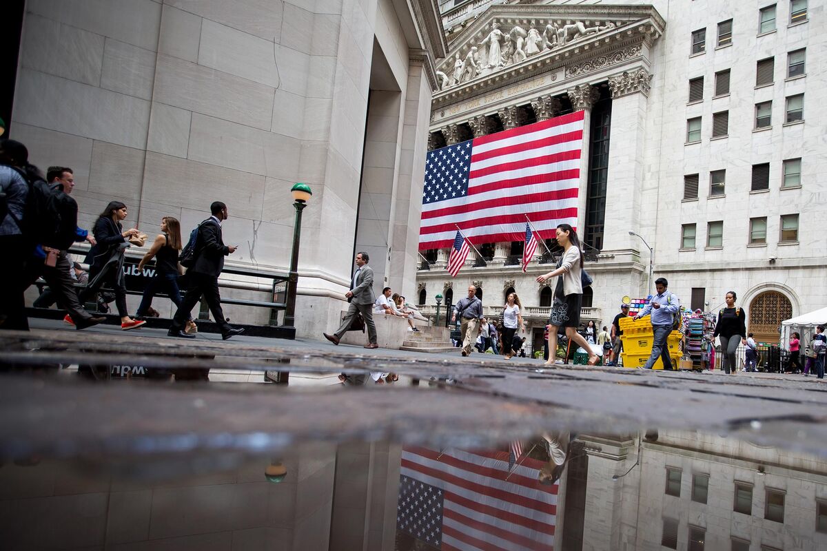 Pimco's Ivascyn: Next Inverted Yield Curve May Be Different