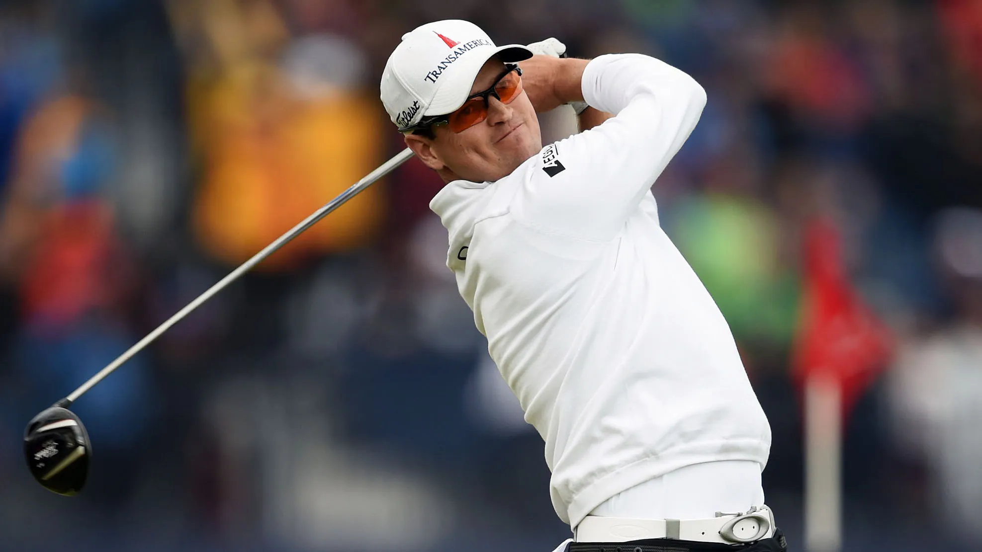 Zach Johnson tees off on the 18th hole during the British Open on July 20, 2015 in St Andrews, Scotland. Photographer: Stuart Franklin/Getty Images
