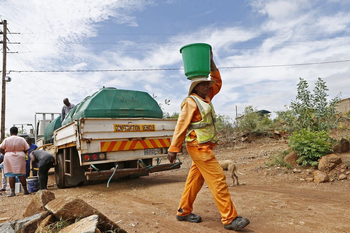 south-africa-unveils-61-billion-plan-to-tackle-water-shortages-bloomberg