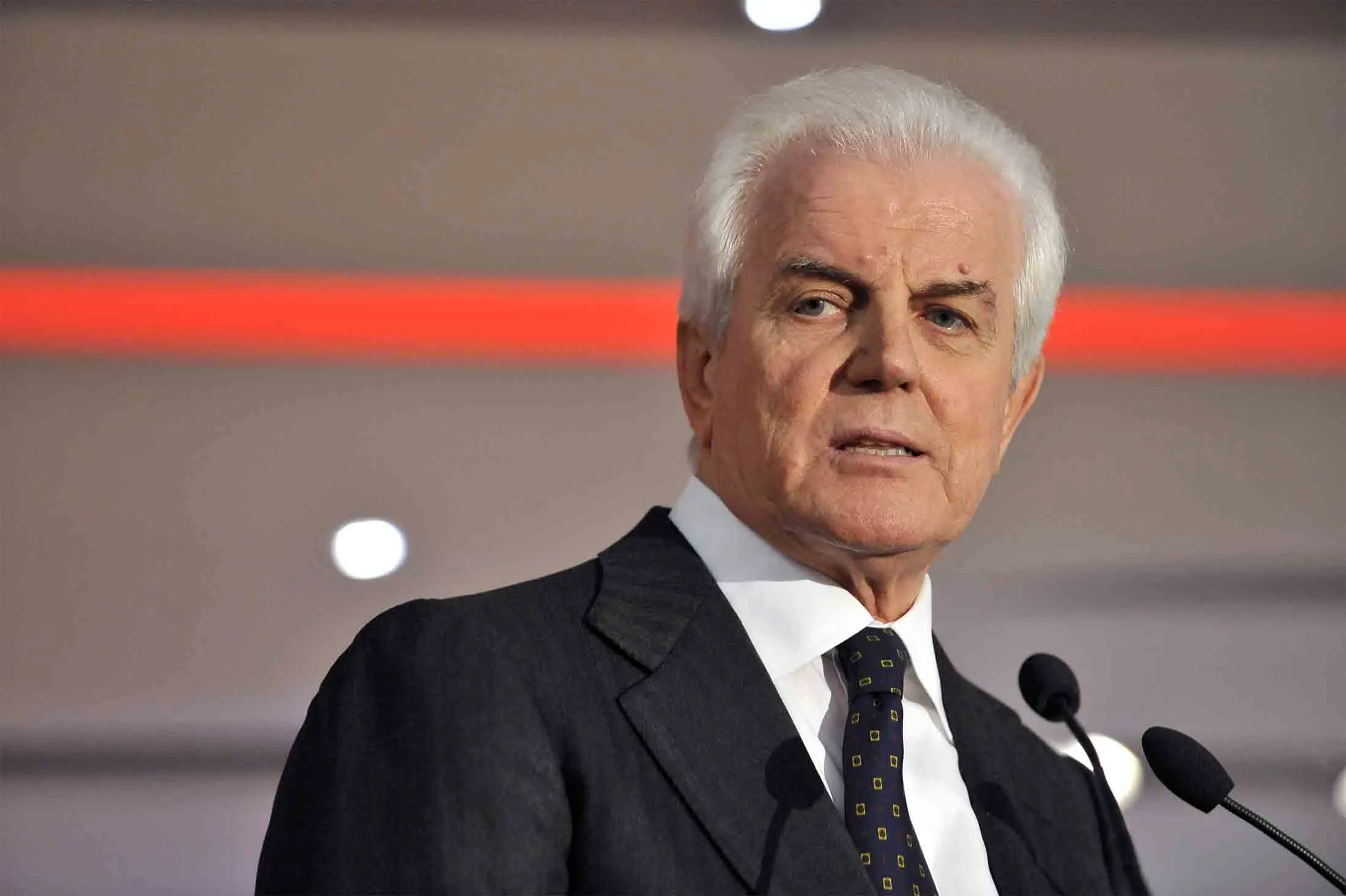 Gilberto Benetton in 2009.
