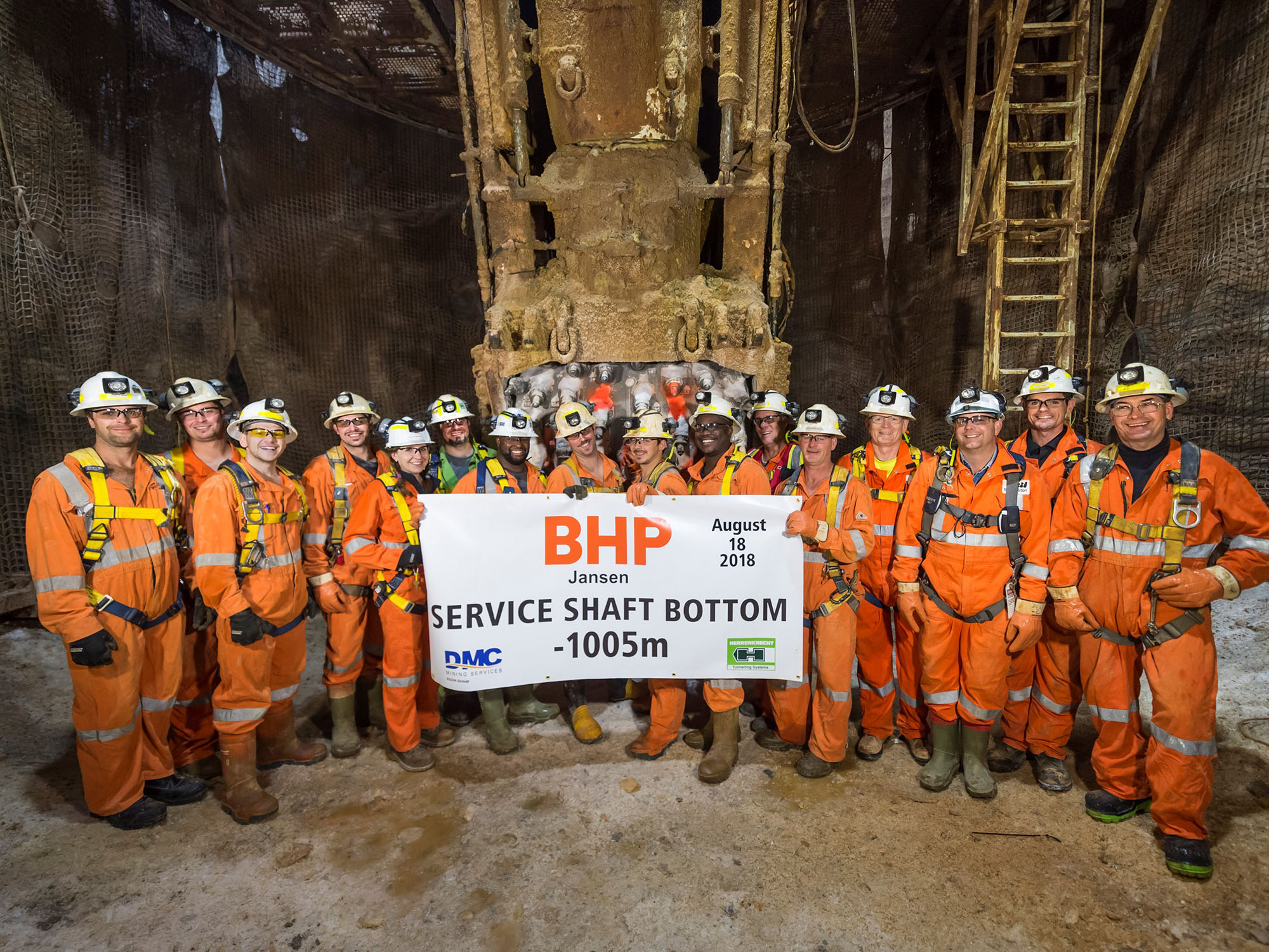 михеевский гок карьер. Im mining. дымный штрек. Im mining. бурение шпуров атлас копко.